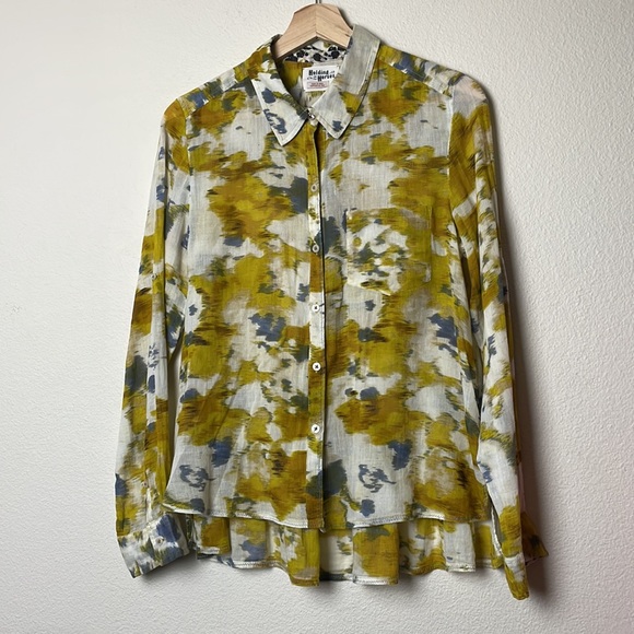 Anthropologie X Holding Horses Abstract Boho Hi-Low Ruffle Hem Roll Tab Blouse - Picture 2 of 9